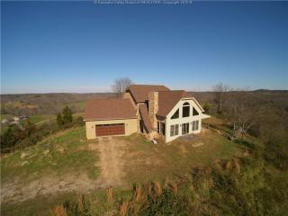 50 Dud Bennett Rd, Grimms Landing, WV 25123-9481