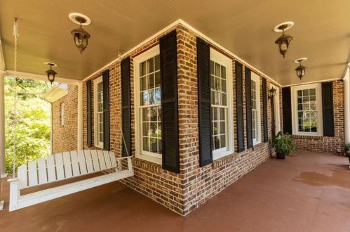 4312 Sweetwater Ct, Porterdale, GA 30014-8563
