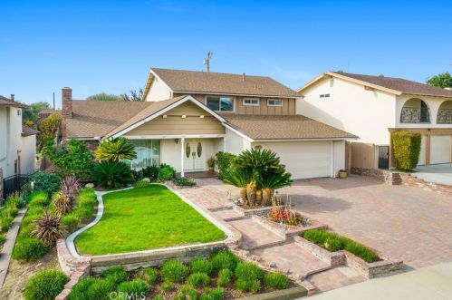 471 Claro Dr, Walnut, CA 91789-2518