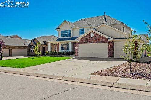 10227 Ross Lake Dr, Amo, CO 80831-8440