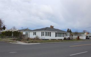 220 Wellesley Ave, Spokane, WA 99207-1425