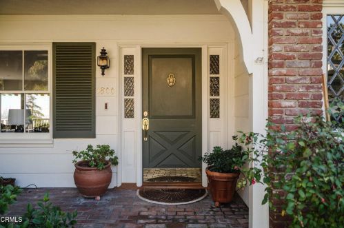 1800 Alta Wood Dr, Altadena, CA 91001-2133