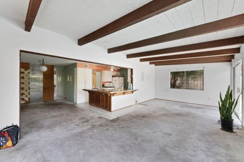 4095 Daves Way, San Diego, CA 92154-2525