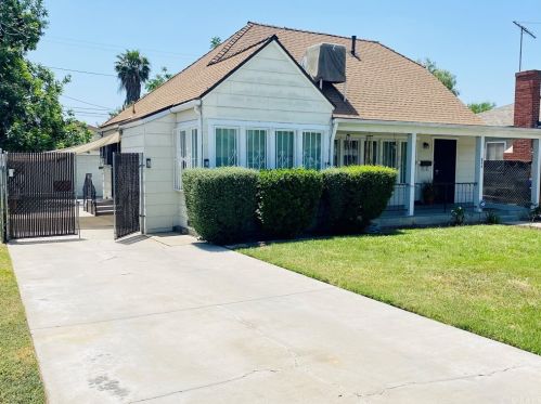 855 19th St, San Bernardino, CA 92405-4240