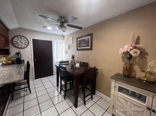 8702 Christian Ave, Dos Palos, CA 93620-9628