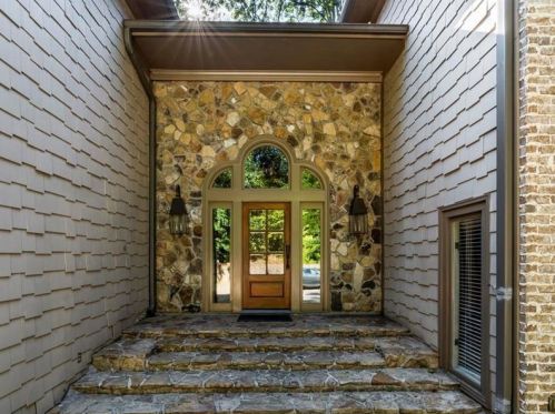 675 River Knoll Dr, Marietta, GA 30067-4748