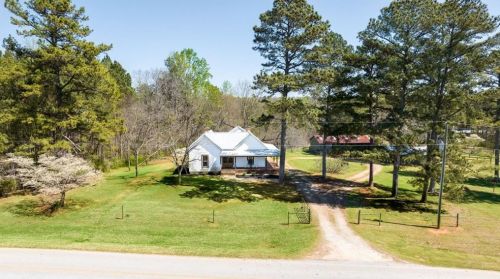 2445 Lyle Field Rd, Jefferson GA  30549-1943 exterior