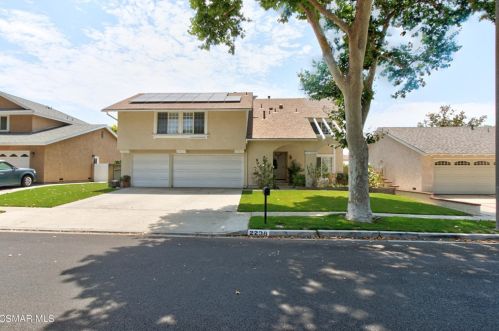 2238 Graceland St, Simi Valley, CA 93065-2521