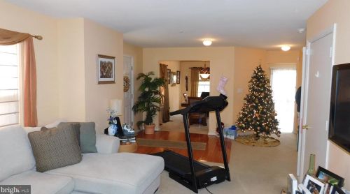 100 Celestino Ct, Blenheim, NJ 08012-4435