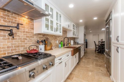 9439 Friendly Woods Ln, Whittier CA 90605-1657 exterior