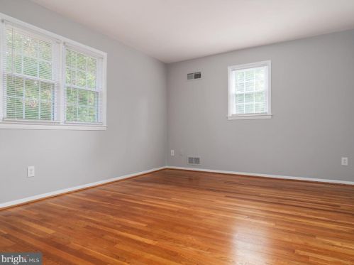 806 Downs Dr, Silver Spring MD 20904-2025 exterior