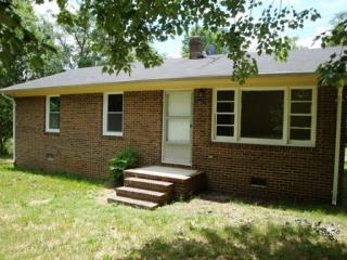 2867 Chaptico Rd, Union Level VA  23970-4815 exterior