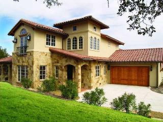 16 Camwood Trl, Austin TX  78738-1422 exterior