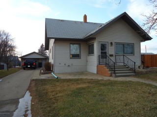 320 B St, Richardton, ND 58652-7004
