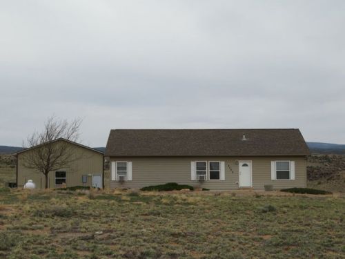 4008 Desert Rd, Whitewater CO  81527-9410 exterior