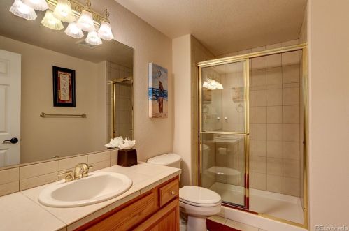 15771 Progress Dr, Denver CO  80015-4257 exterior