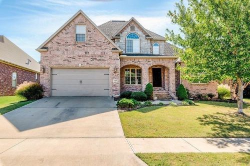 5619 Chadwick Dr, Rogers, AR 72758-8223
