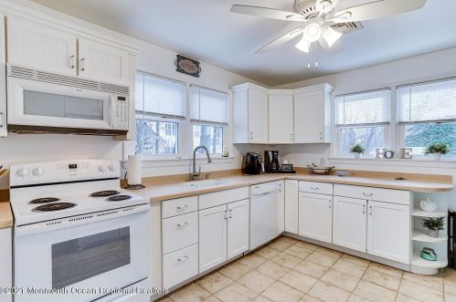 240 Wall St, Tinton Falls NJ 07724-2419 exterior