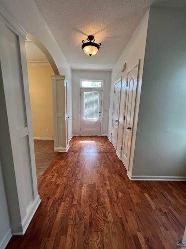 206 Meyers Lake Dr, Warner Robins GA  31088-2118 exterior