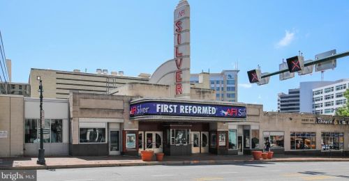 6409 Eastern Ave, Silver Spring MD  20912-4728 exterior