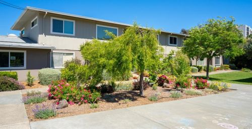 1024 Los Gamos Rd, San Rafael, CA 94903-2551