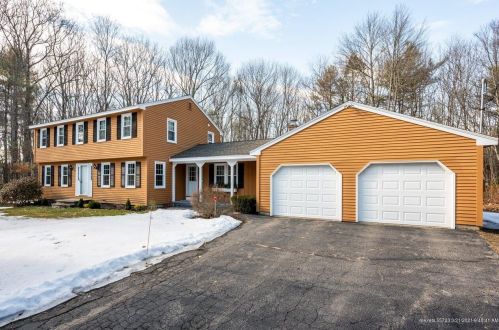 65 Nottingham Dr, Wells, ME 04090-7636