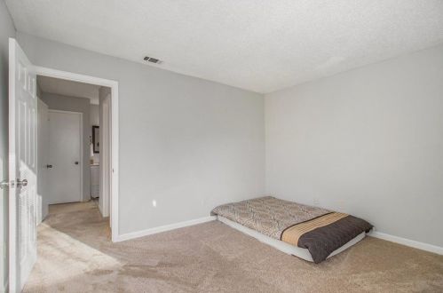 3441 Ivys Walk, Atlanta GA  30340-4042 exterior