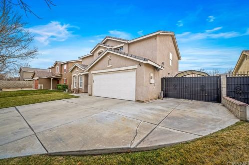 45441 Pickford Ave, Lancaster CA 93534-5147 exterior