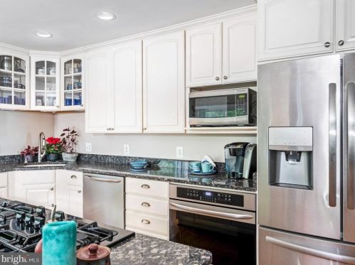 7620 Bertito Ln, Springfield VA  22153-1601 exterior