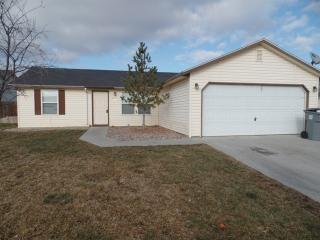 3901 Hickman St, Caldwell ID  83607-1745 exterior