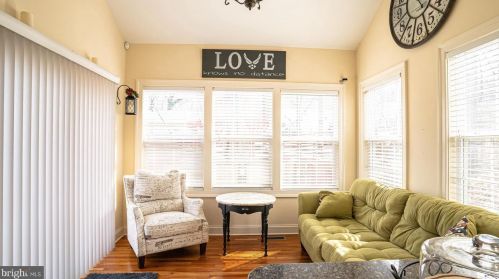 316 Bunny Ln, Harpers Ferry WV  25425-7104 exterior