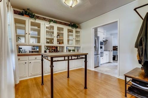 6462 Camp Bowie Blvd, Fort Worth TX  76116-4337 exterior