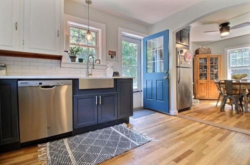 735 Alton Carolina Rd, Charlestown, RI 02813-3507