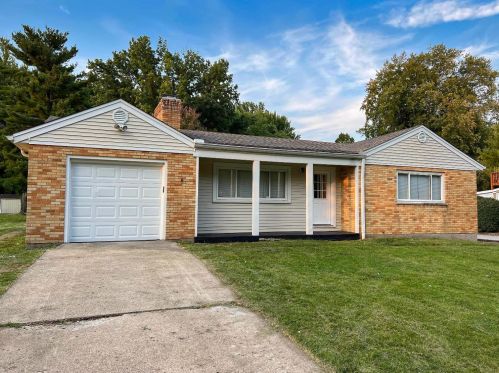 964 Gaskins Rd, Cincinnati, OH 45245-2716