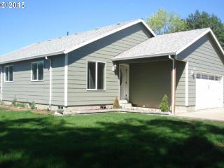 302 Florence St, Sheridan, OR 97378-1105