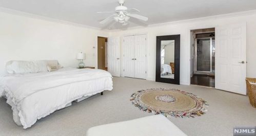 97 Roosevelt Ave, Paterson NJ  07506-0015 exterior