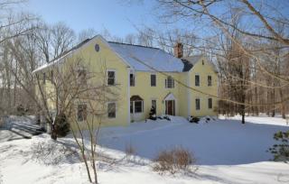 70 Wells Hill Rd, Weston, CT 06883-2625