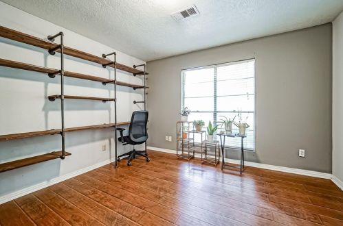 1806 Cedar Dr, Richmond TX 77469-4802 exterior