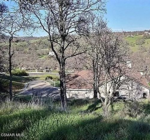 5150 Baldwin St, Valley Springs, CA 95252-8459