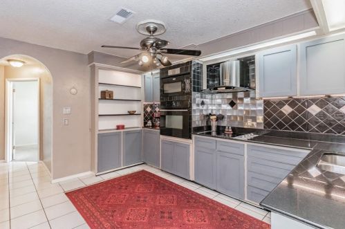 6605 Trail Lake Dr, Fort Worth TX  76133-5006 exterior