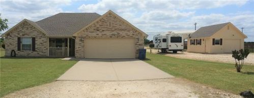 112 Rabbit Shadow Trl, Whitney, TX 76692-7614