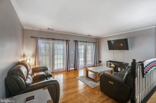 3836 Chesterwood Dr, Silver Spring MD 20906-2862 exterior