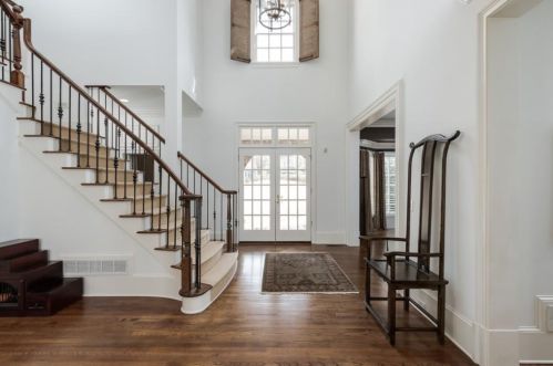 465 Montwicke Chase, Atlanta, GA 30327-4668