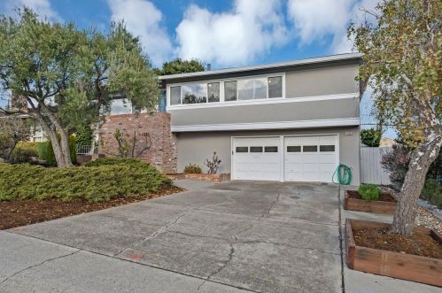 1126 Oakwood Dr, Millbrae, CA 94030-1022