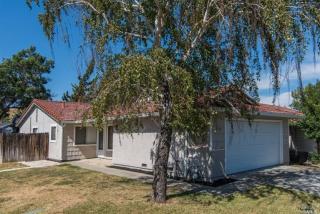 2130 Cedarbrook Dr, Fairfield, CA 94534-1044