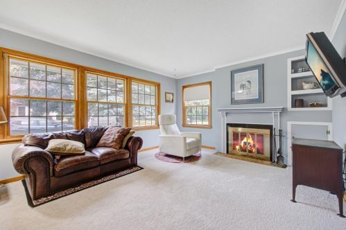 1604 Hollywood Ct, Saint Paul MN  55108-2130 exterior