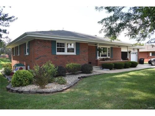 209 Compton Ave, Kaufman, IL 62001-2139
