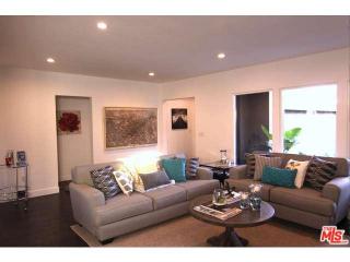 2637 Hauser Blvd, Los Angeles, CA 90016-2519