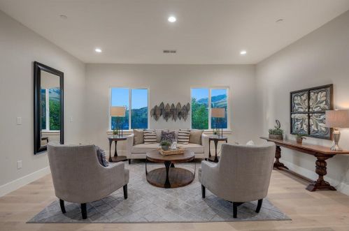 1709 Golden Hills Dr, Milpitas CA 95035-5002 exterior