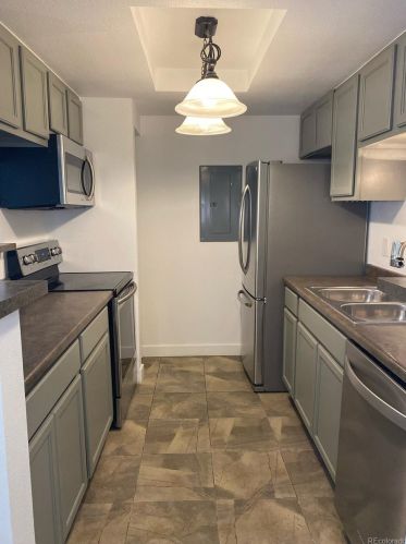 943 Zeno Way, Denver, CO 80017-3363